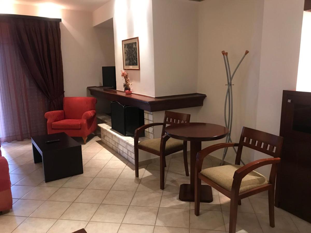 Plaza Hotel Nafpaktos Eksteriør billede