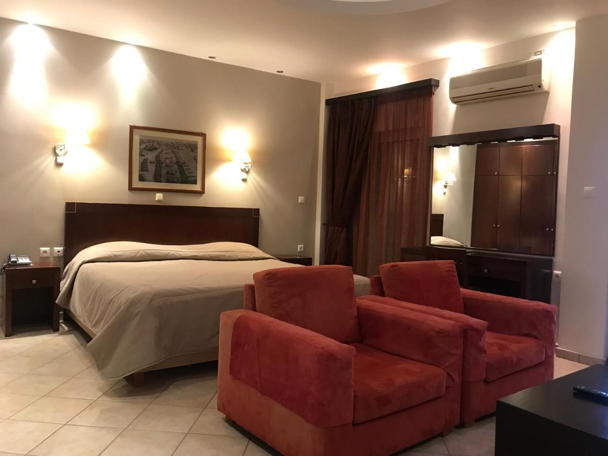 Plaza Hotel Nafpaktos Eksteriør billede